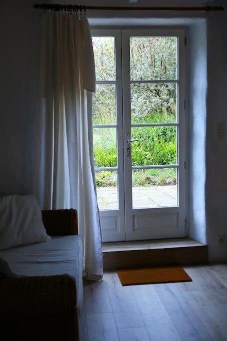 Relax With Art And Nature Mellionnec Esterno foto